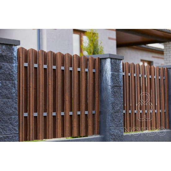 ШТАКЕТНИК ТРАПЕЦИЯ 118мм ТЕМНЫЙ ДУБ ДВУСТОРОННИЙ ПОД ДЕРЕВО МК-ТРЕЙД