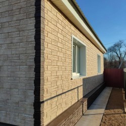 ФАСАДНАЯ ПАНЕЛЬ СЛАНЦЕВАЯ ПОРОДА СЛОНОВАЯ КОСТЬ 3020х235мм АЛЬТА-ПРОФИЛЬ