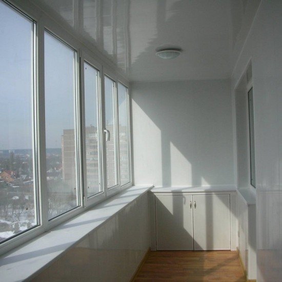 ПАНЕЛЬ ПВХ БЕЛЫЙ ГЛЯНЕЦ 4000х250мм (SANRELIA)