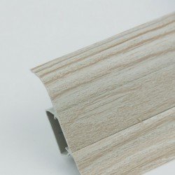 УГОЛ ВНУТРЕННИЙ ДЛЯ ПЛИНТУСА №173 ДУБ БЕЛЕННЫЙ (RICO LEO)