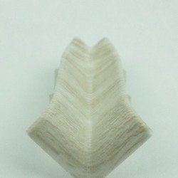 УГОЛ ВНУТРЕННИЙ ДЛЯ ПЛИНТУСА №174 БЕРЕЗА (RICO LEO)